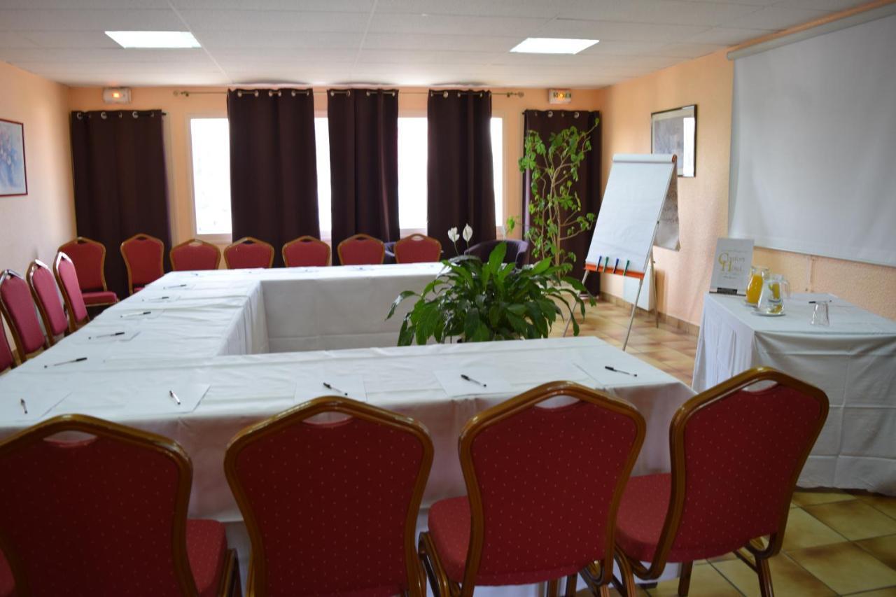 Confort Hotel Montgeron Exterior foto